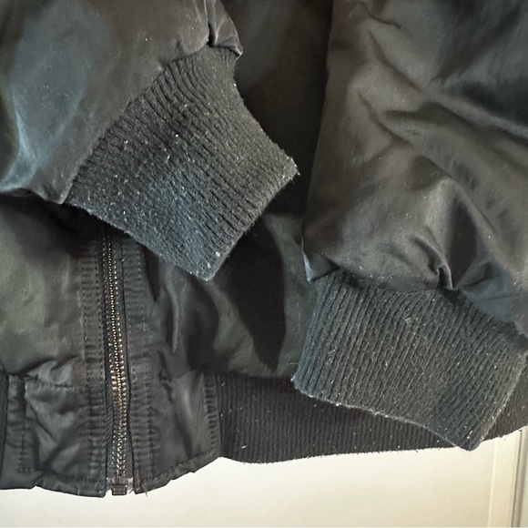 Adidas Originals Trefoil Black Bomber Jacket L Oversized Streetwear Y2K Puffer - Picture 6 of 15